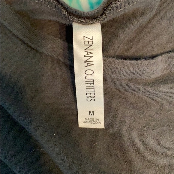 grey flowy top - Picture 2 of 3